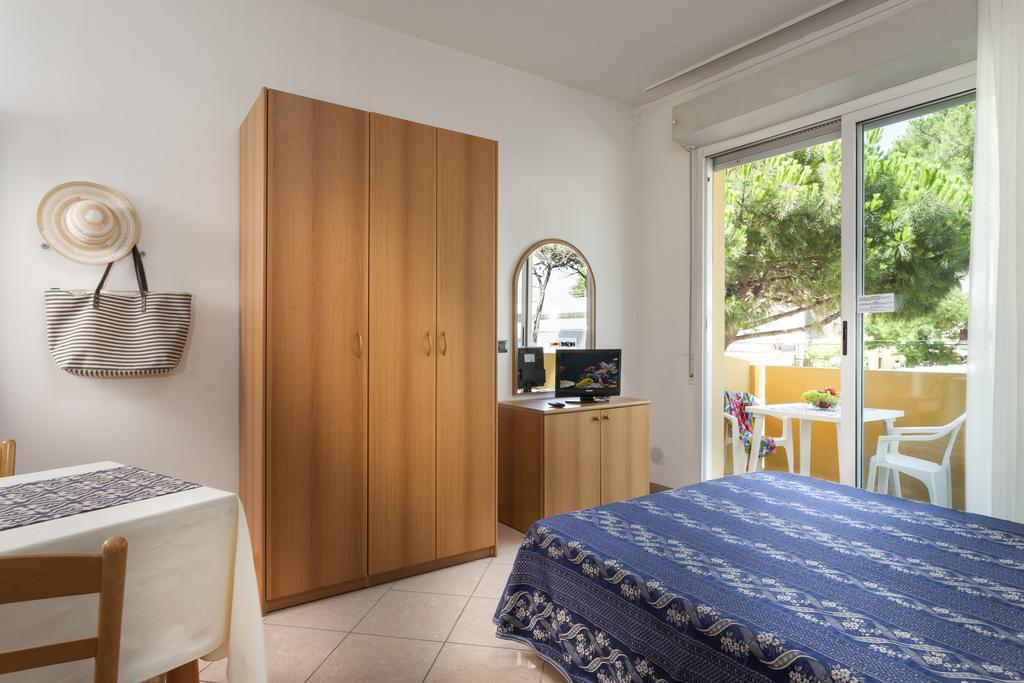 Residence Hotel Piccadilly Rimini Zewnętrze zdjęcie
