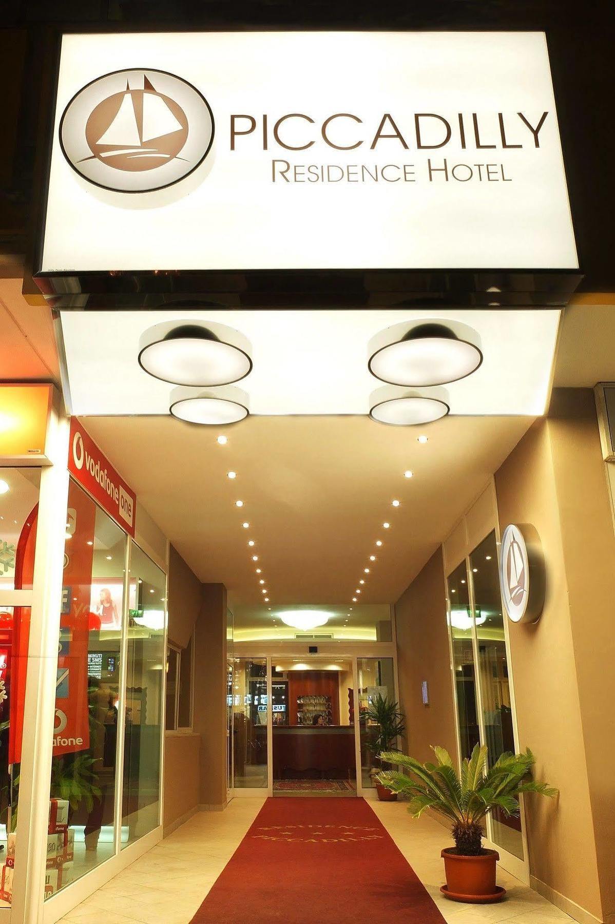Residence Hotel Piccadilly Rimini Zewnętrze zdjęcie